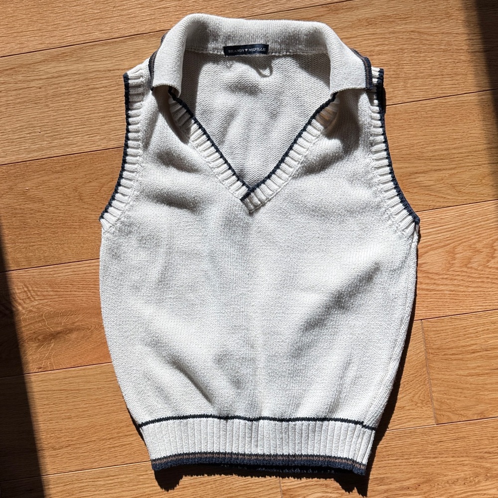 Brandy Melville collared sweater vest